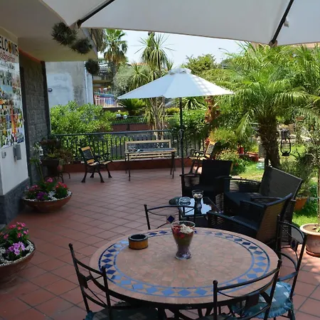 Casa Di Mari לינה וארוחת בוקר Aci SantʼAntonio