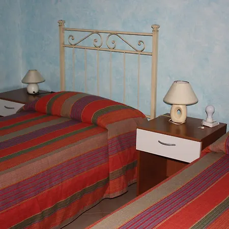 לינה וארוחת בוקר Casa Di Mari 3*