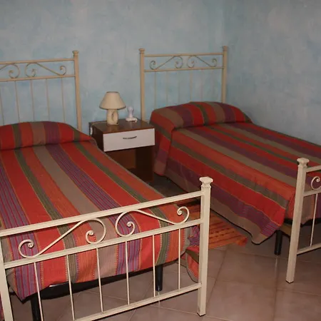לינה וארוחת בוקר Casa Di Mari 3*